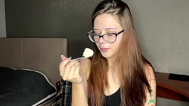 VelinaRose online show from October 2025 01:01:02 PM