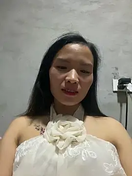 Yunzang online show from November 2025 01:46:02 PM