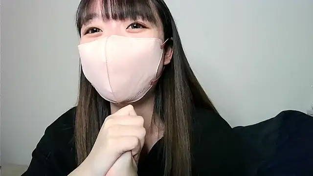 yua chan00 online show from November 2025 01:31:01 PM