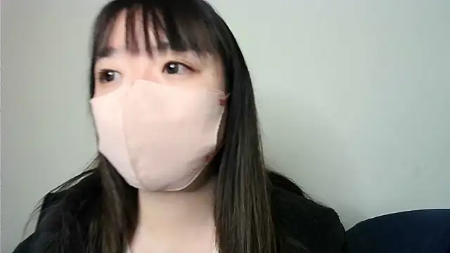 yua chan00 online show from December 2025 08:48:01 PM