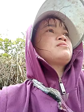 Noelle-e online show from March 2026 01:51:01 AM