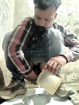 Snapshot of Hot-boss15 chatting on April 2026 06:25:01 AM Hot-boss15 online show from April 2026 06:25:01 AM