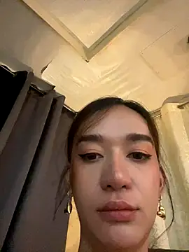 Wildasian69couplexxx online show from November 2025 03:31:02 AM