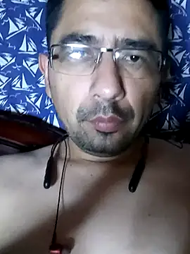 Leocuma82 online show from May 2026 03:24:02 AM