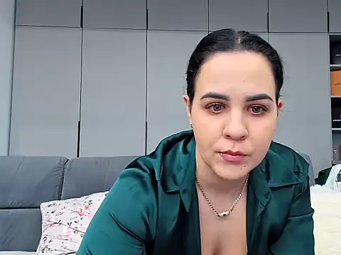 OliviaRose05 online show from November 2025 07:20:02 AM