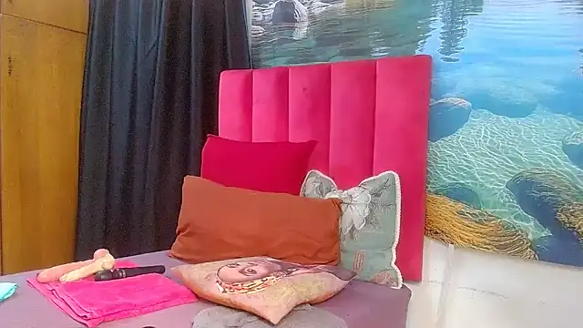 Lisa-001 online show from February 2026 08:32:01 AM