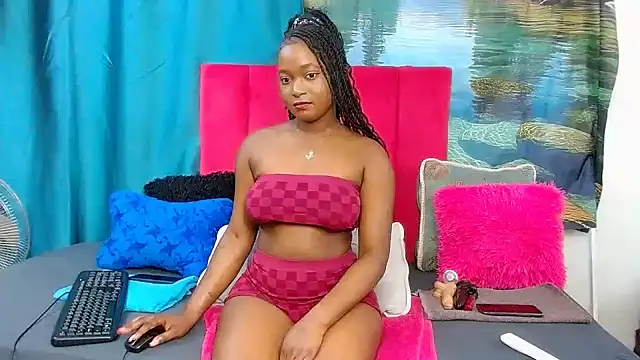 Lisa-001 online show from April 2026 07:45:01 AM