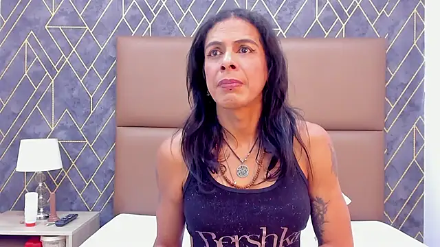 Isidel10 online show from July 2026 04:00:01 PM
