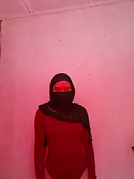 Snapshot of AmirahZahra_ chatting on October 2025 03:40:01 AM AmirahZahra online show from October 2025 03:40:01 AM