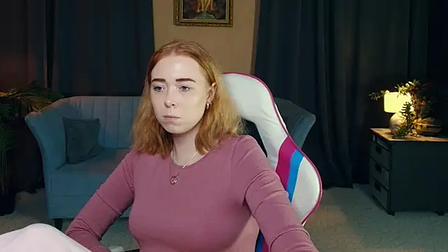 AddieOsler online show from November 2025 08:24:02 PM