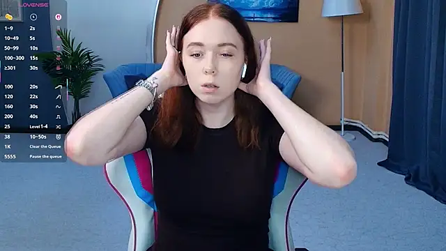 AddieOsler online show from May 2026 07:53:02 PM