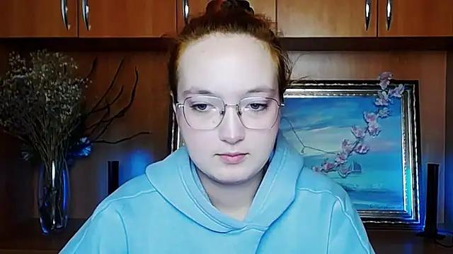 Snapshot of MissAriaa chatting on April 2026 06:19:02 AM MissAriaa online show from April 2026 06:19:02 AM