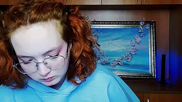 Snapshot of MissAriaa chatting on April 2026 06:16:01 AM MissAriaa online show from April 2026 06:16:01 AM