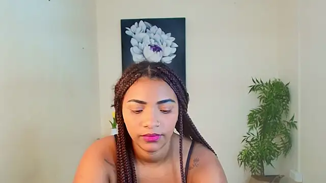 nyra kc online show from November 2025 03:07:01 AM