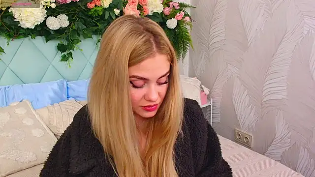 Snapshot of Rose_Masson chatting on January 2026 05:55:01 AM Rose Masson online show from January 2026 05:55:01 AM