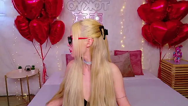 Snapshot of Rose_Masson chatting on February 2026 05:46:01 AM Rose Masson online show from February 2026 05:46:01 AM