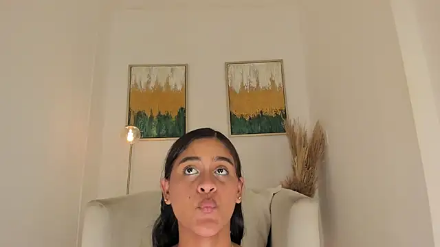 lizzakennedy online show from July 2026 04:26:02 PM