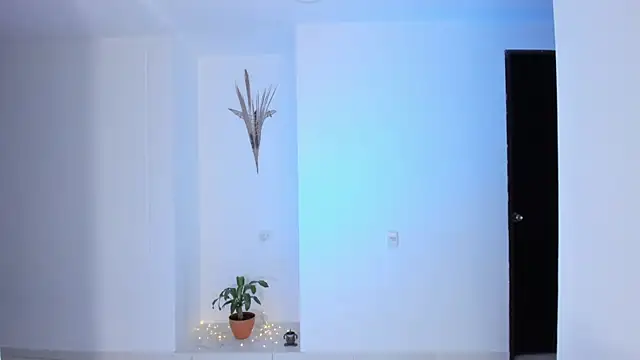 Leyacopper  online show from March 2026 02:05:02 AM