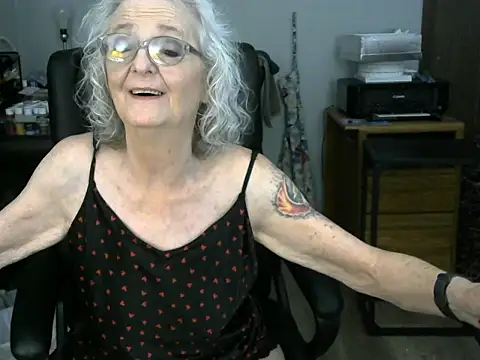 Snapshot of JoleneDelacroix chatting on January 2026 04:11:01 PM JoleneDelacroix online show from January 2026 04:11:01 PM