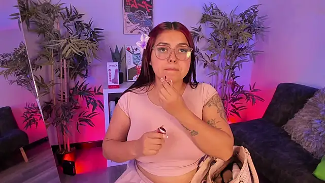 sammyy owens  online show from April 2026 04:02:02 AM