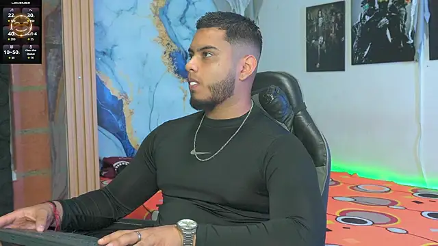 Snapshot of Tiler_wolker chatting on November 2025 02:44:02 AM Tiler wolker online show from November 2025 02:44:02 AM