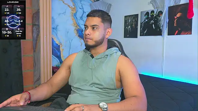 Snapshot of Tiler_wolker chatting on November 2025 02:36:02 AM Tiler wolker online show from November 2025 02:36:02 AM