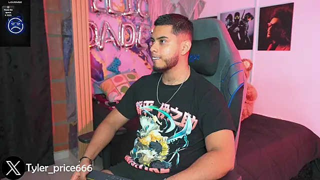 Snapshot of Tiler_wolker chatting on January 2026 02:48:02 AM Tiler wolker online show from January 2026 02:48:02 AM