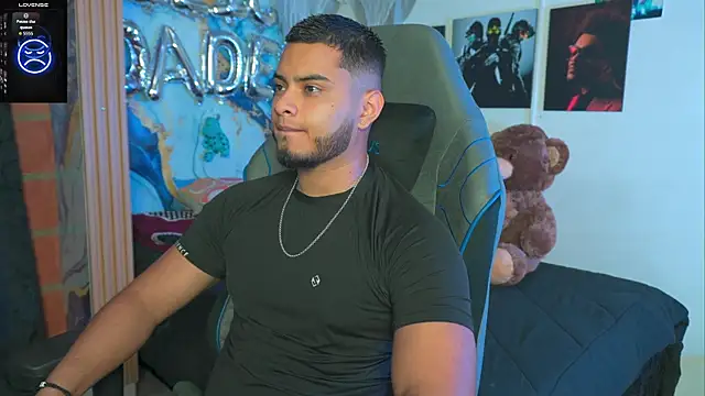 Snapshot of Tiler_wolker chatting on February 2026 03:55:02 AM Tiler wolker online show from February 2026 03:55:02 AM