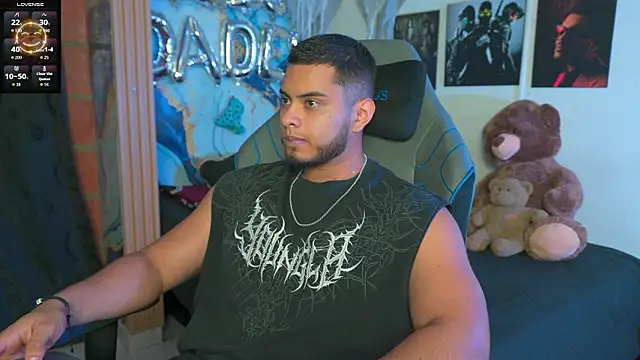 Snapshot of Tiler_wolker chatting on February 2026 03:25:02 AM Tiler wolker online show from February 2026 03:25:02 AM