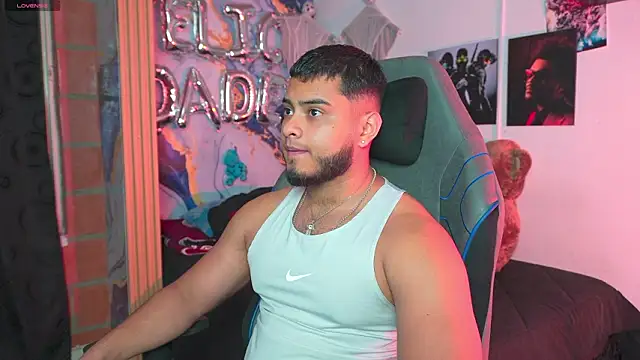 Tiler wolker online show from March 2026 12:03:02 AM