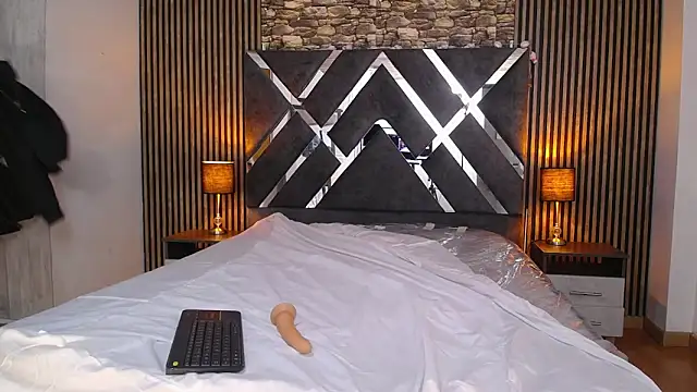 Kloeth hs online show from February 2026 11:30:01 AM