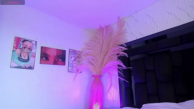 JanneBlossom  online show from July 2026 07:52:01 PM