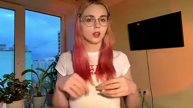 LatanyaRein online show from November 2025 01:13:01 PM