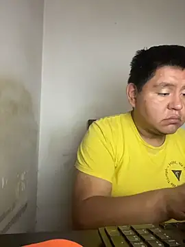 Snapshot of GordoChancludoSLP chatting on November 2025 06:06:01 PM GordoChancludoSLP online show from November 2025 06:06:01 PM