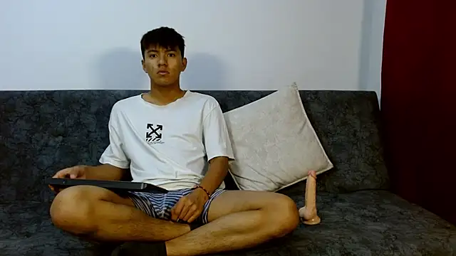 isak lane online show from November 2025 02:03:02 AM