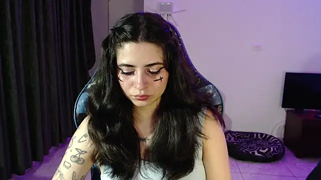 Annagoth  online show from June 2026 01:58:01 AM