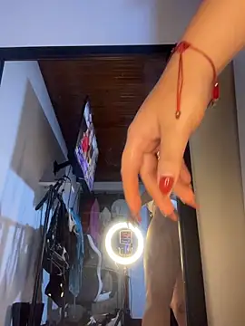 Snapshot of Im_Saraaaa chatting on January 2026 03:11:02 AM Im Saraaaa online show from January 2026 03:11:02 AM