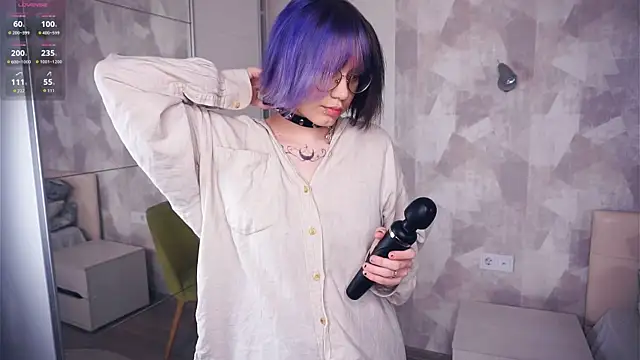 Snapshot of KellePourier chatting on November 2025 07:25:02 PM KellePourier online show from November 2025 07:25:02 PM