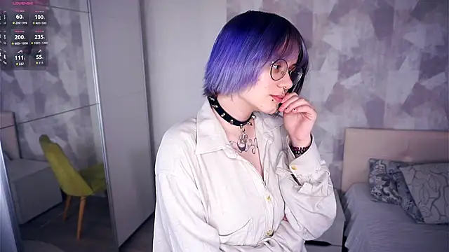 Snapshot of KellePourier chatting on November 2025 07:25:01 PM KellePourier online show from November 2025 07:25:01 PM