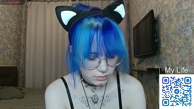 Snapshot of KellePourier chatting on March 2026 06:24:01 PM KellePourier online show from March 2026 06:24:01 PM