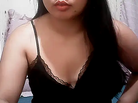 MahusaynaPiinay online show from May 2026 11:21:01 PM