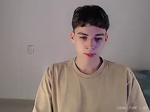 Sett 01 online show from October 2025 08:04:02 PM