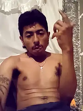 SkinniYamo online show from April 2026 02:22:02 AM