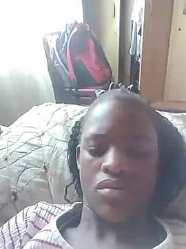 Blondecurv24 online show from October 2025 01:45:02 PM