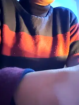 Snapshot of Hot-Rubyy chatting on December 2025 03:40:02 PM Hot-Rubyy online show from December 2025 03:40:02 PM