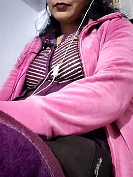 Snapshot of Hot-Rubyy chatting on February 2026 05:05:02 PM Hot-Rubyy online show from February 2026 05:05:02 PM