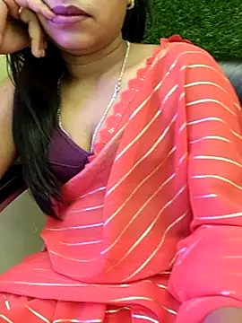 Snapshot of Sexy-suhana- chatting on February 2026 12:53:01 AM Sexy-suhana- online show from February 2026 12:53:01 AM