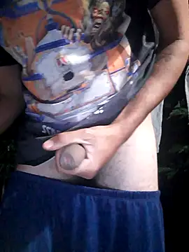 Snapshot of AlanMargin chatting on December 2025 01:00:01 AM AlanMargin online show from December 2025 01:00:01 AM