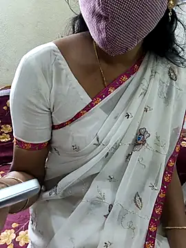 Snapshot of smileys46 chatting on February 2026 05:08:01 AM smileys46 online show from February 2026 05:08:01 AM