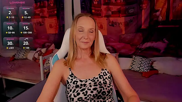 ScarlettPalmer online show from May 2026 10:54:01 AM